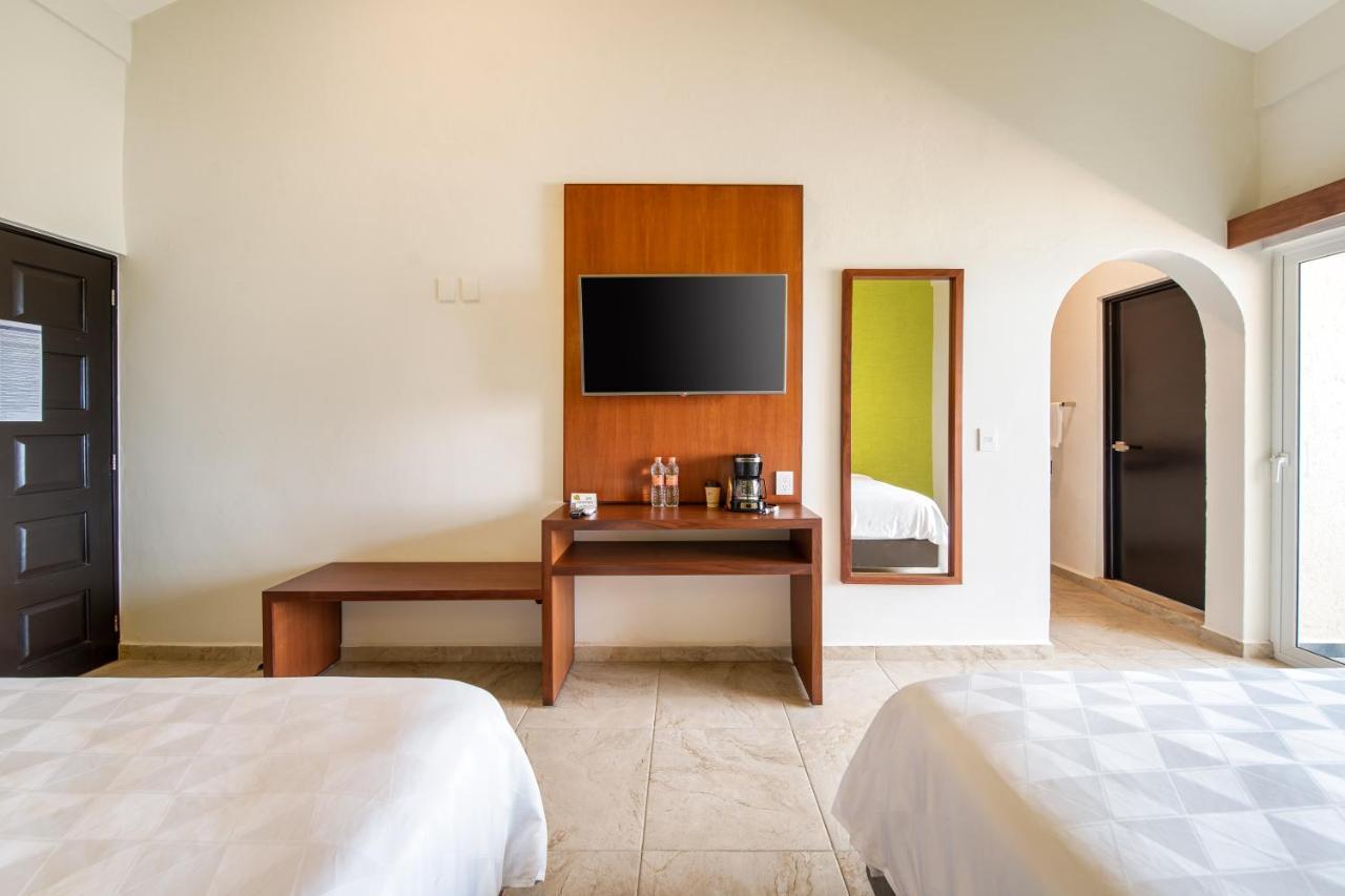 Villas Coral Huatulco 산타크루즈휴에튤코 외부 사진