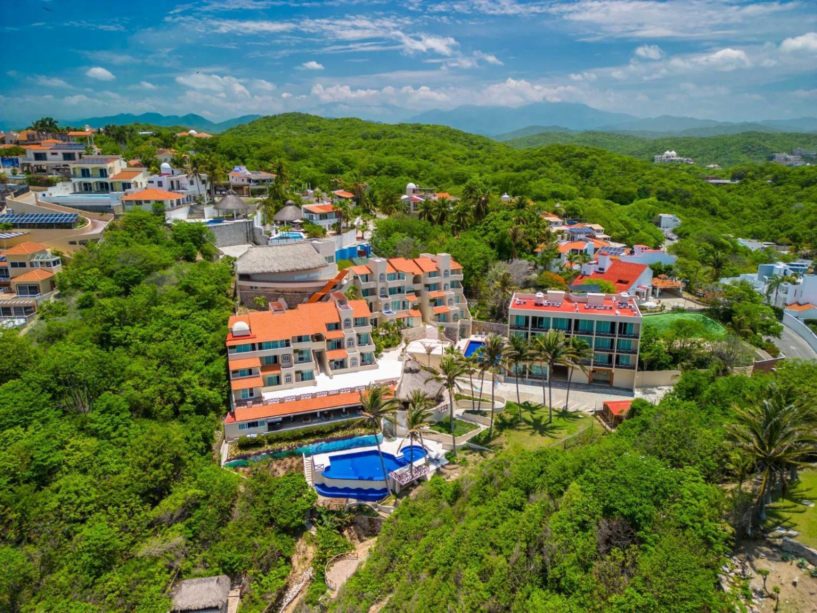 Villas Coral Huatulco 산타크루즈휴에튤코 외부 사진